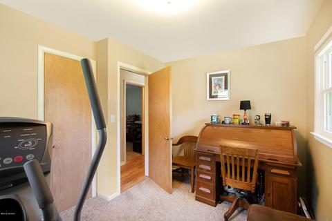 7487 Glendora Ave, Jenison, MI 49428 photo 18