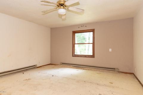 12792 M-89, Plainwell, MI 49080 photo 14