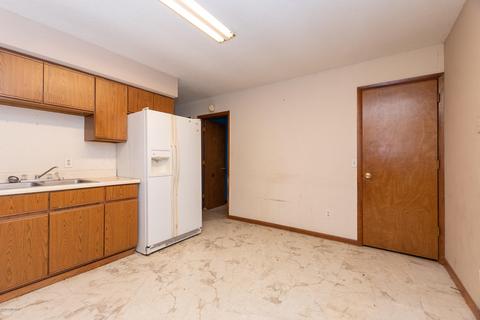 12792 M-89, Plainwell, MI 49080 photo 6