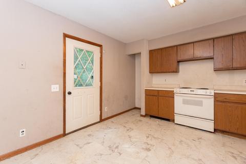 12792 M-89, Plainwell, MI 49080 photo 4