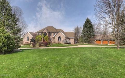 8075 28th St SE, Ada, MI 49301 photo 3