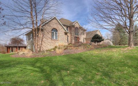 8075 28th St SE, Ada, MI 49301 photo 2