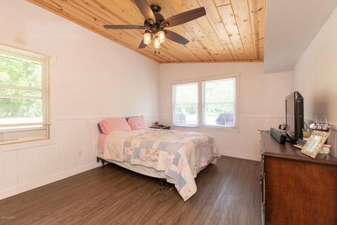 21062 Schweitzer Rd, Three Rivers, MI 49093 photo 22