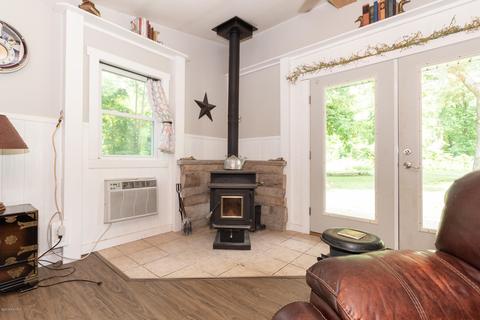 21062 Schweitzer Rd, Three Rivers, MI 49093 photo 12