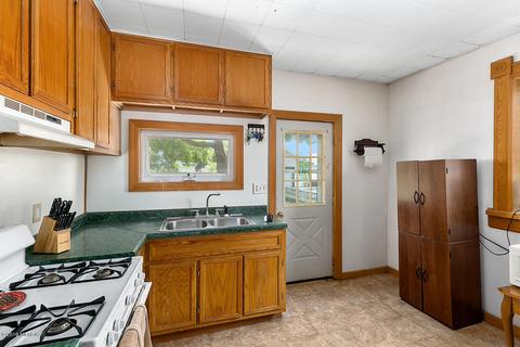 146 S Benson St, White Cloud, MI 49349 photo 7
