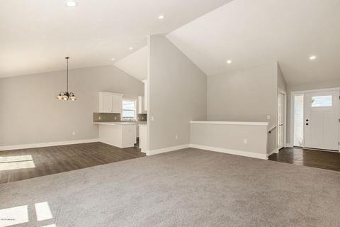 6274 Parker St, Allendale, MI 49401 photo 17