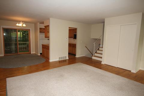 312 Glenguile, Parchment, MI 49004 photo 8
