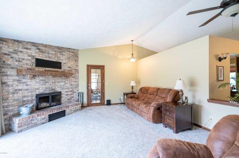 11275 Ayers Rd, Marcellus, MI 49067 photo 9