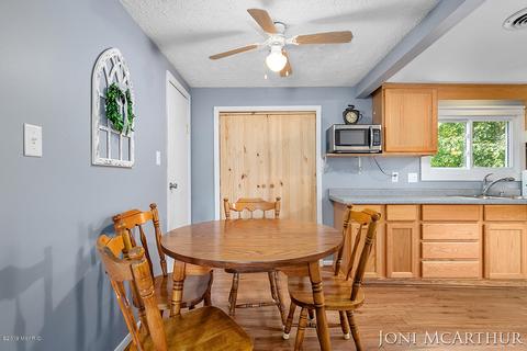 743 Root St, Belding, MI 48809 photo 11