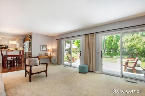 11056 Higley Cir E, Schoolcraft, MI 49087 photo 17
