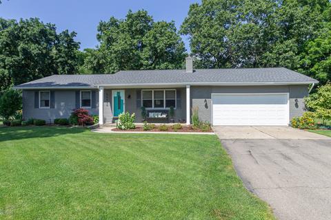56820 Chippewa Dr, Three Rivers, MI 49093 photo 2