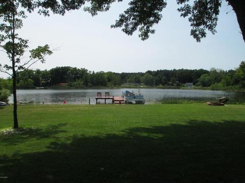 5436 Circle Dr, Reading, MI 49274 photo 5