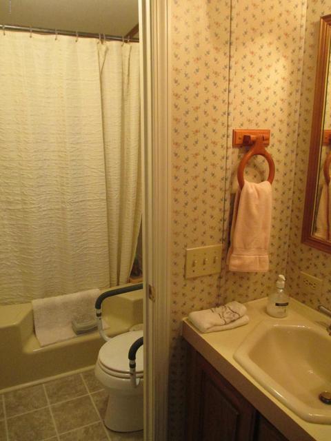 5436 Circle Dr, Reading, MI 49274 photo 22