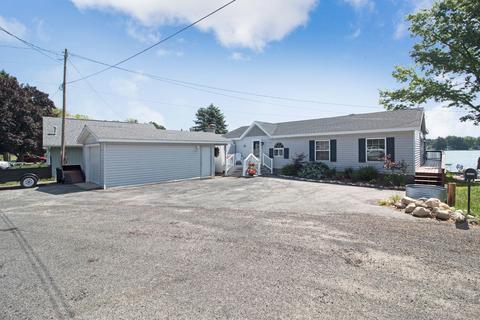 1976 N Fox Ct, Mears, MI 49436 photo 29