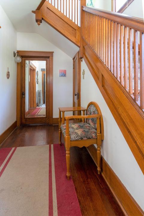 112 Division St, Big Rapids, MI 49307 photo 8
