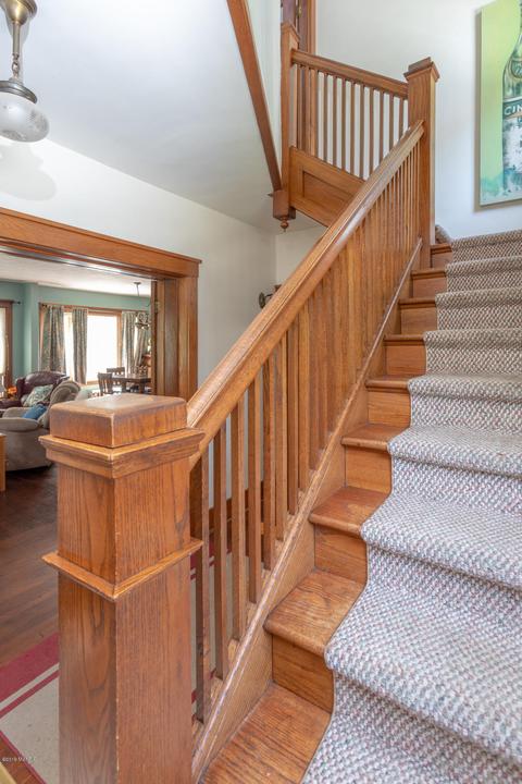 112 Division St, Big Rapids, MI 49307 photo 4