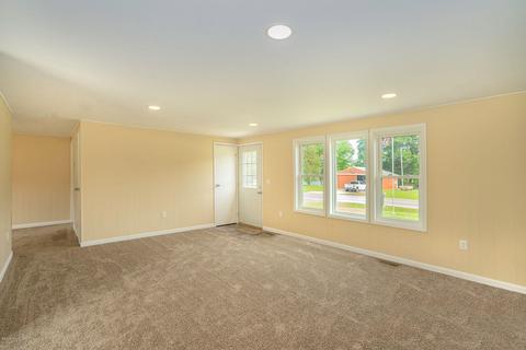220 E Sidney Rd, Stanton, MI 48888 photo 10