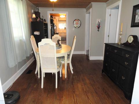 161 E Main St, Saranac, MI 48881 photo 7