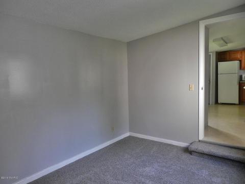 254 Third St, Manistee, MI 49660 photo 17