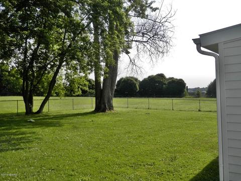 254 Third St, Manistee, MI 49660 photo 21