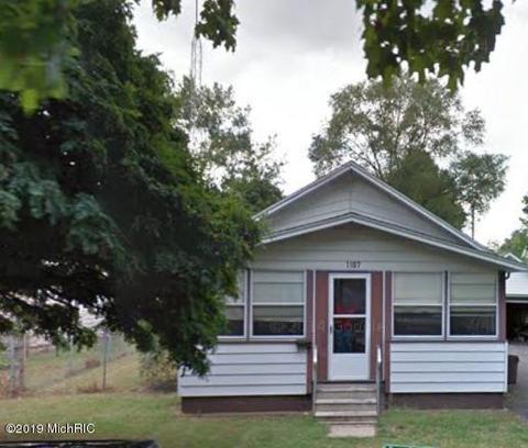 1107 7th St, Three Rivers, MI 49093 photo 1