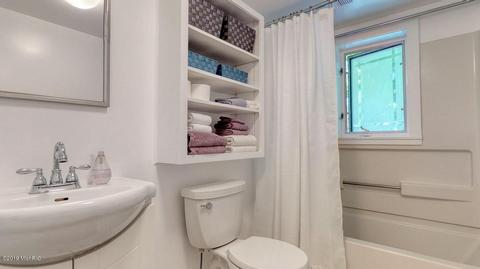 548 Hoffman St, Saugatuck, MI 49453 photo 38