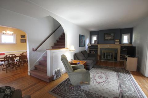 210 Oak Grv, Parchment, MI 49004 photo 13