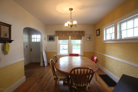 210 Oak Grv, Parchment, MI 49004 photo 10