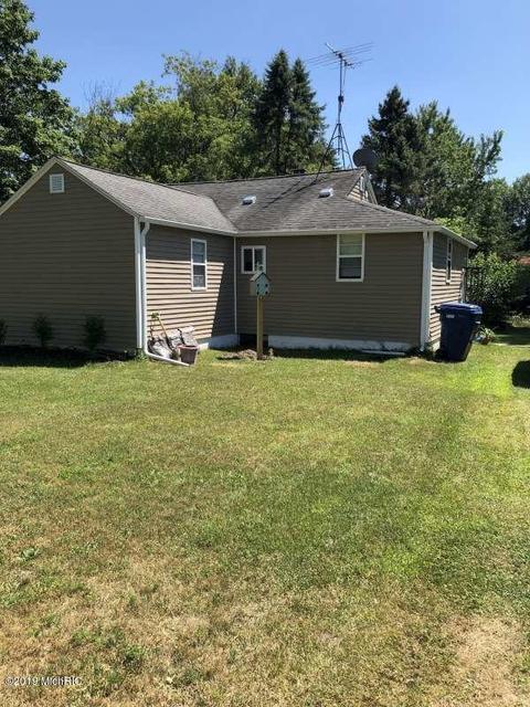 159 S State St, Hesperia, MI 49421 photo 18