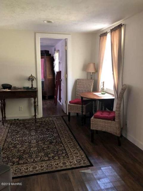 159 S State St, Hesperia, MI 49421 photo 4