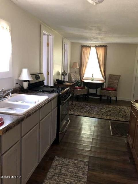 159 S State St, Hesperia, MI 49421 photo 7