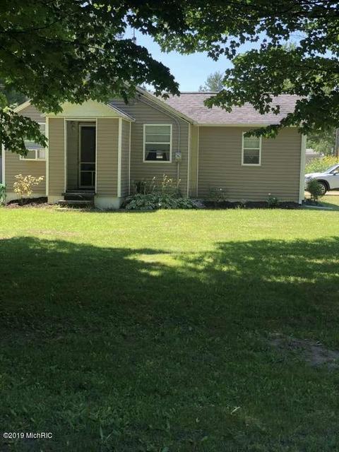 159 S State St, Hesperia, MI 49421 photo 1