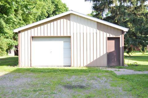 894 E Michigan Ave, Marshall, MI 49068 photo 4