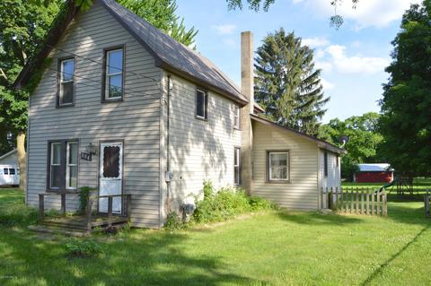 894 E Michigan Ave, Marshall, MI 49068 photo 3