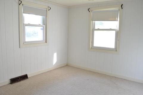 894 E Michigan Ave, Marshall, MI 49068 photo 9