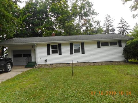 222 Bradford, Stanton, MI 48888 photo 1