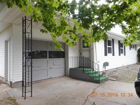 222 Bradford, Stanton, MI 48888 photo 3