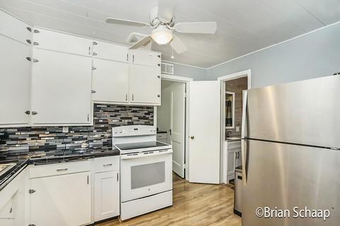 175 1st St, Morley, MI 49336 photo 13