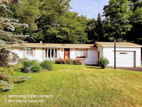 8472 Third St, Onekama, MI 49675 photo 2