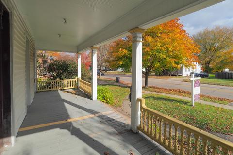 320 S Main St, Plainwell, MI 49080 photo 4