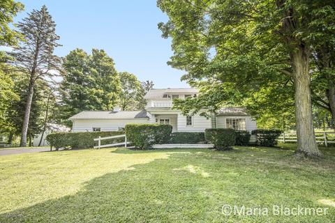 1040 N State St, Ionia, MI 48846 photo 4