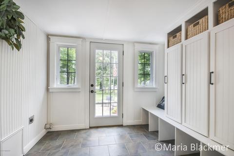 1040 N State St, Ionia, MI 48846 photo 13