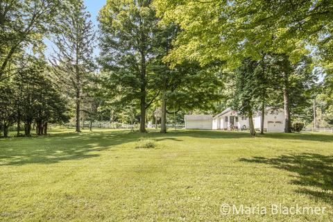 1040 N State St, Ionia, MI 48846 photo 44