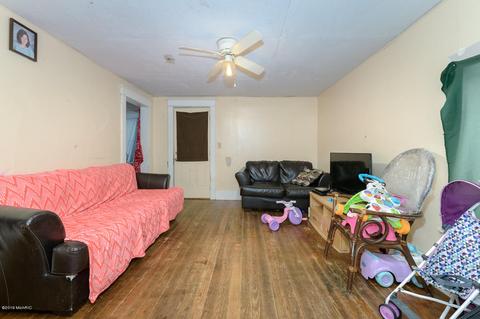 6036 Wright St, Kalamazoo, MI 49048 photo 7