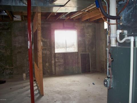 9360 W Howe Rd, Eagle, MI 48822 photo 3