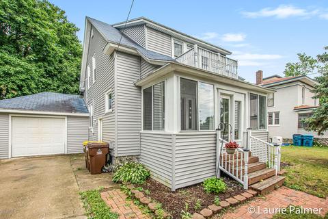 320 Alderman St, Belding, MI 48809 photo 3