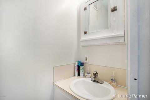 320 Alderman St, Belding, MI 48809 photo 13