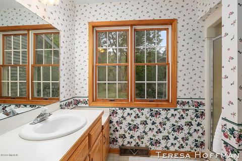 239 River Pine Dr NE, Lowell, MI 49331 photo 16