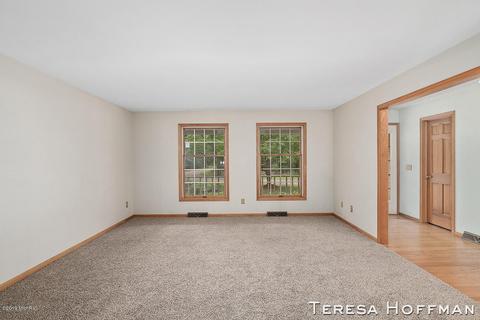 239 River Pine Dr NE, Lowell, MI 49331 photo 18