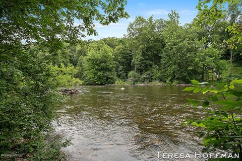 239 River Pine Dr NE, Lowell, MI 49331 photo 31
